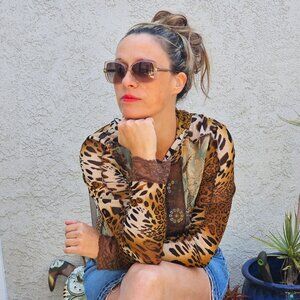 Meet your Posher, Dessi